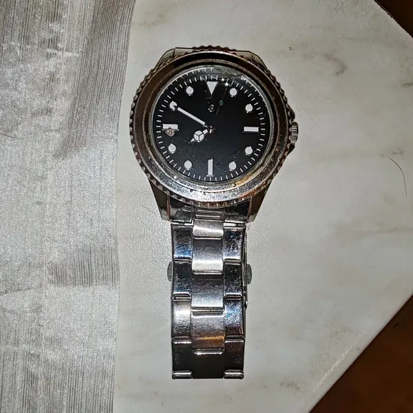 Fără marcă Diver Quartz stare bun