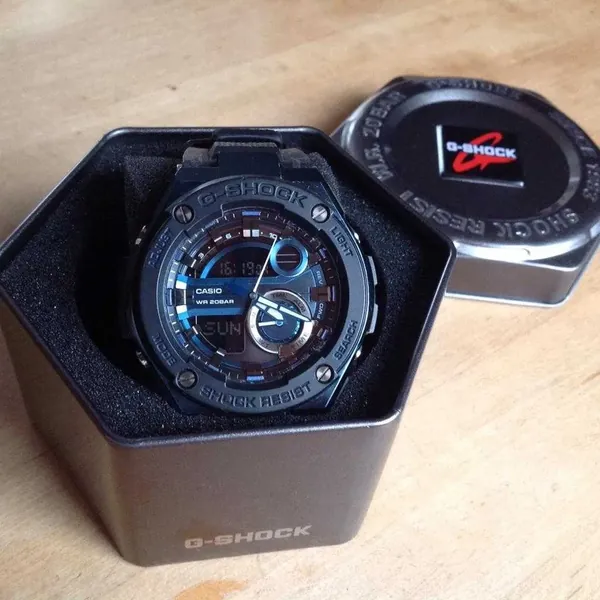 Casio G-Shock GST-200 G-Steel Black Blue GST-200CP-2AER oțel stare bun