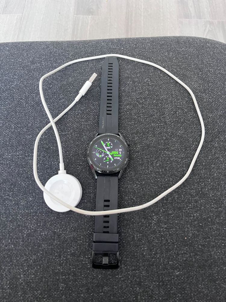 Huawei Watch GT 3 otel stare bun