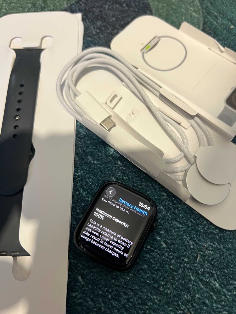 Apple Watch Series 9 aluminiu stare excelent