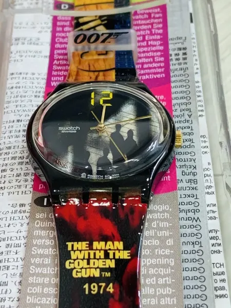 Swatch The Man With The Golden Gun James Bond 007 GB210 plastic stare nou