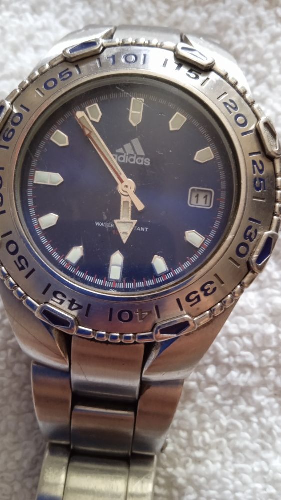 Adidas Vintage Diver-Style otel stare bun