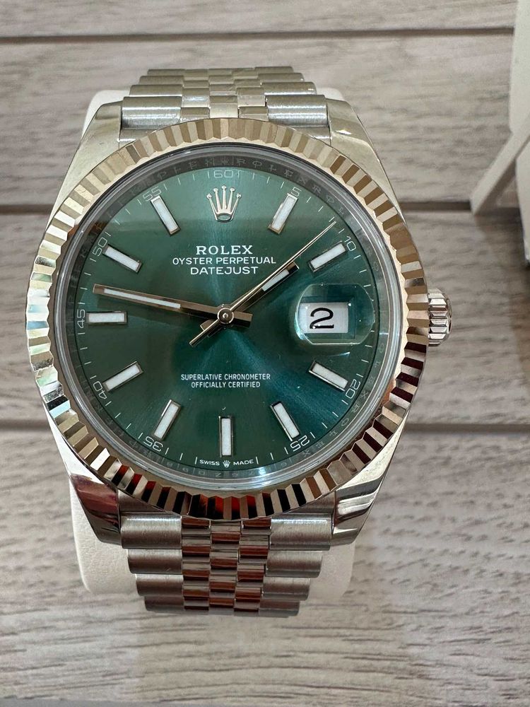 Rolex DateJust 41 126334 otel stare nou