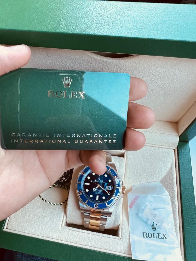 Rolex Submariner Date 126613LB aur stare excelent