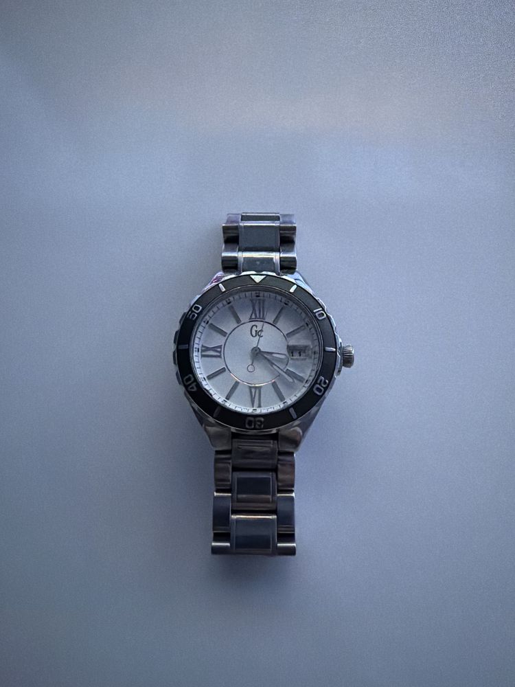 Guess Gc Collection otel stare bun
