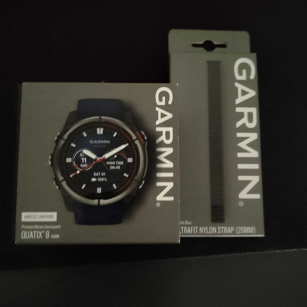 Garmin Quatix 8 titan stare nou