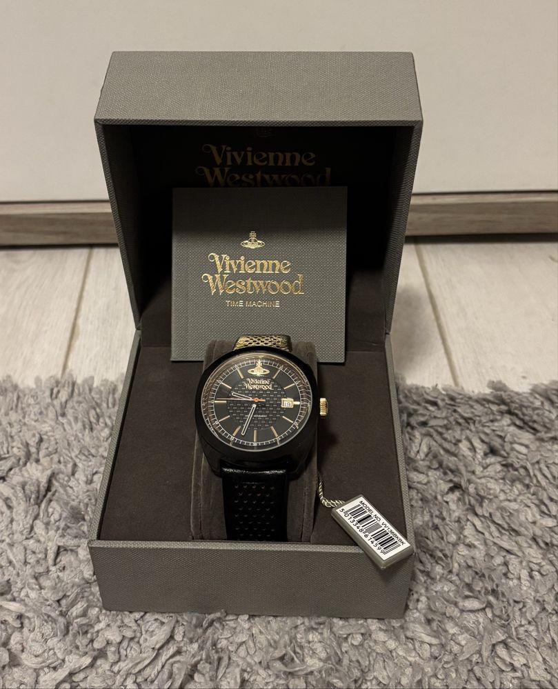 Vivienne Westwood Belsize VV136BKBK otel stare excelent