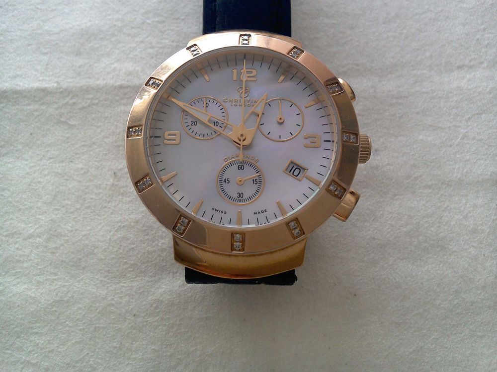 Christina London Diamonds Chronograph aur stare bun