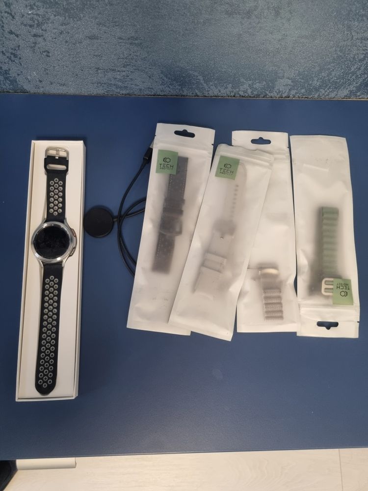 Samsung Galaxy Watch4 Classic otel stare bun