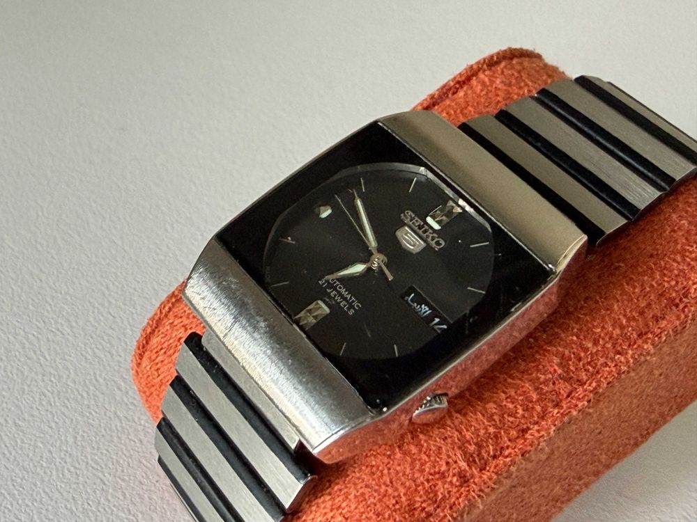 Seiko Seiko 5 4227-00B0 otel stare acceptabil