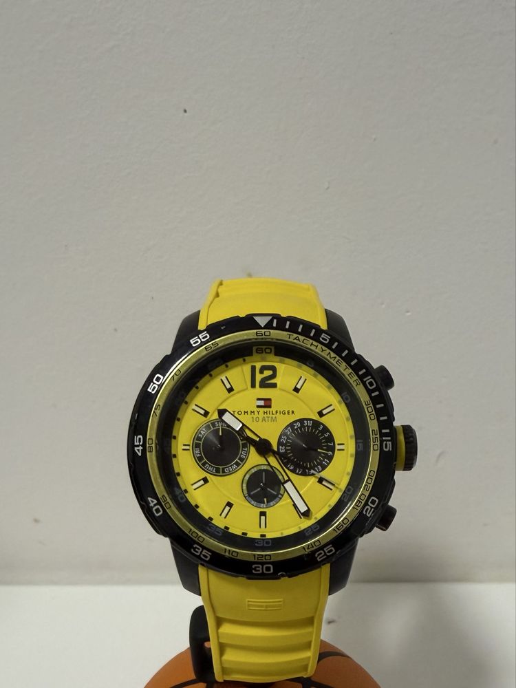 Tommy Hilfiger Multifunction Chronograph 1791196 otel stare excelent