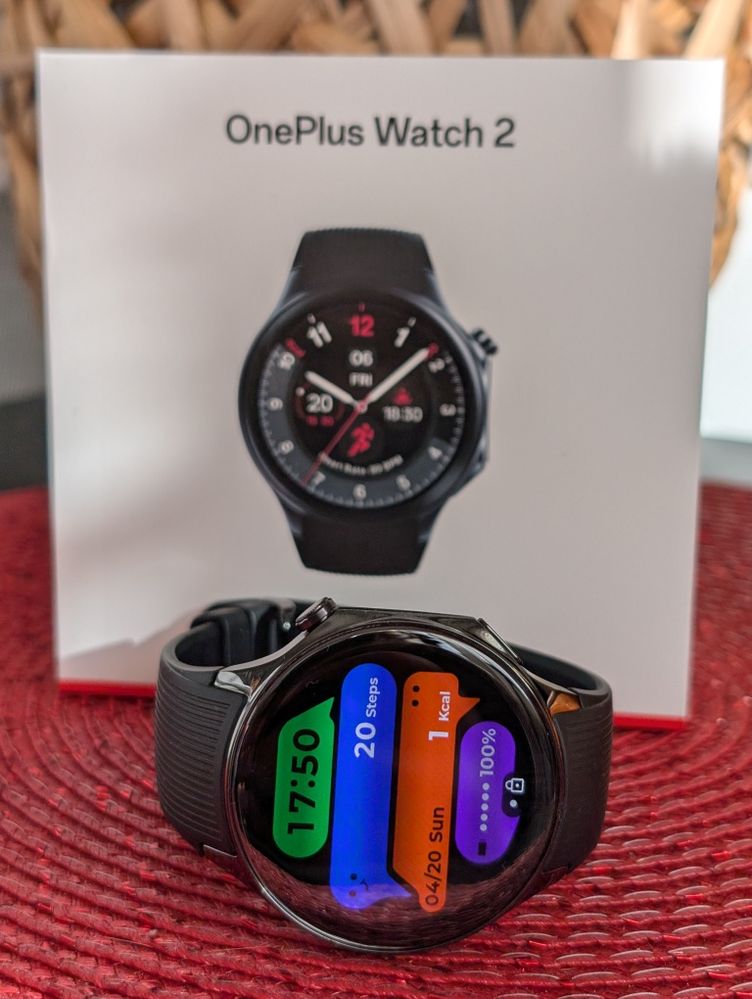 OnePlus Watch 2 otel stare excelent
