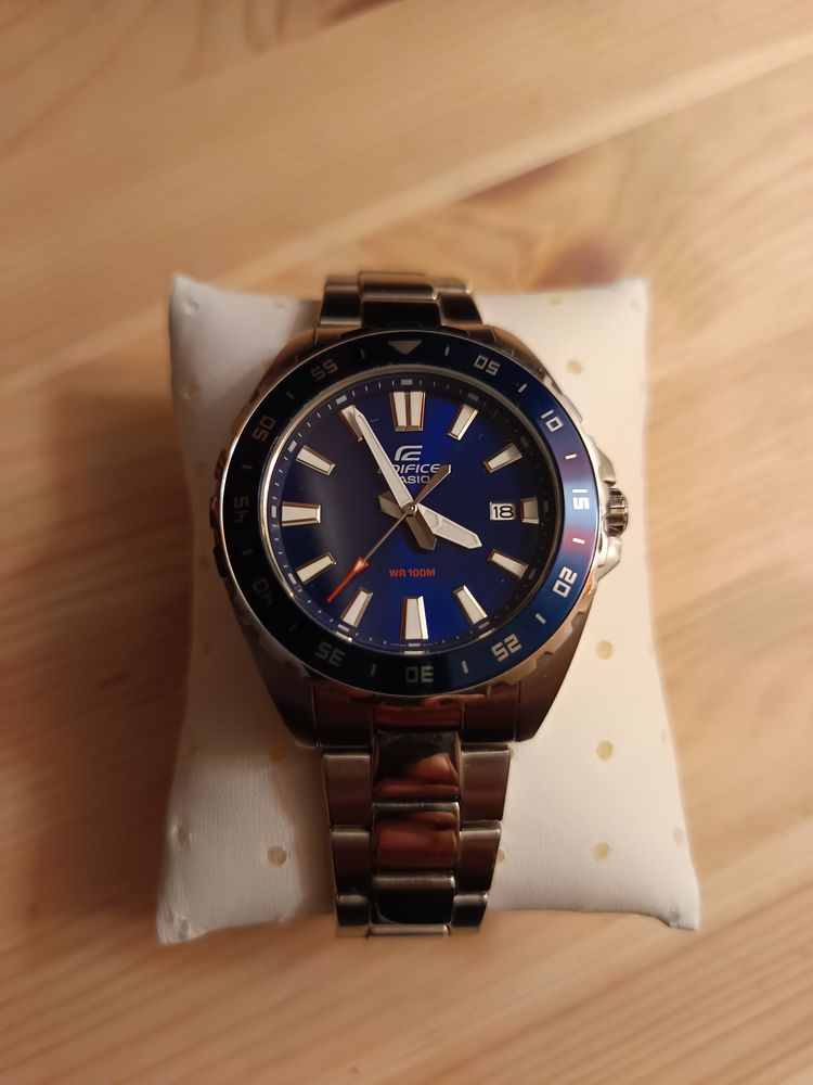 Casio Edifice otel stare bun