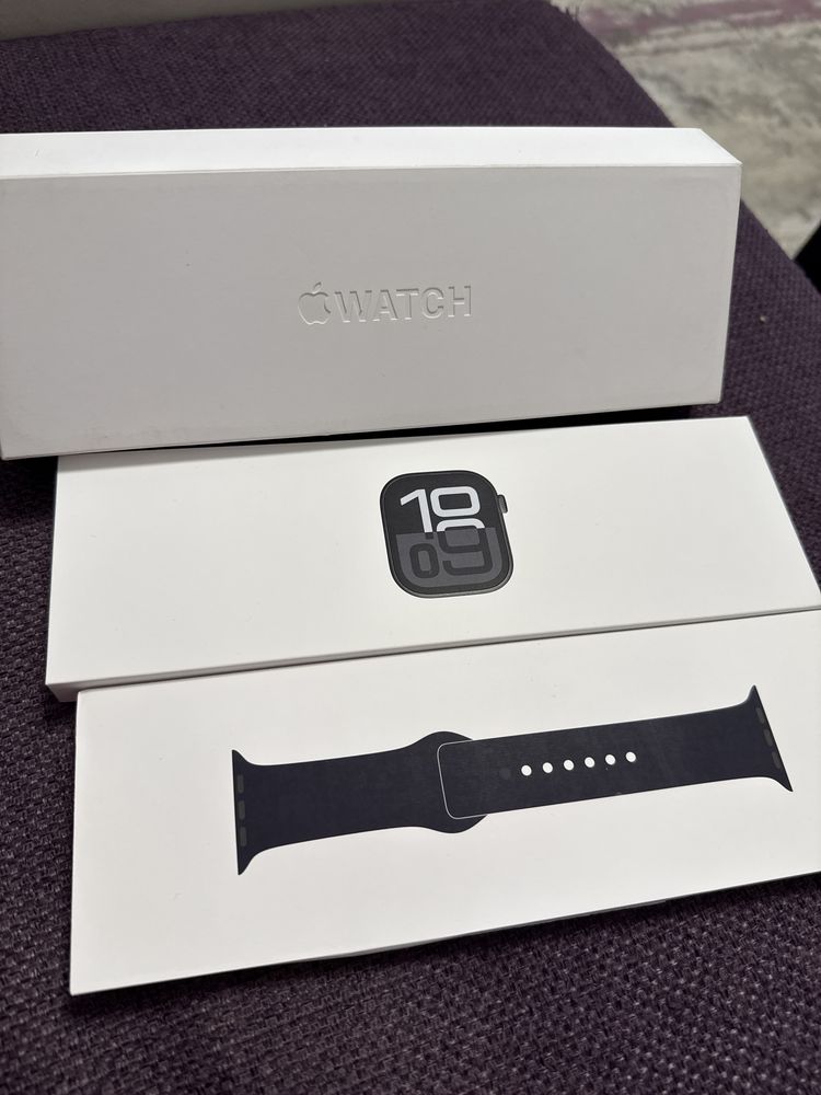 Apple Watch Series 10 46mm Titanium titan stare bun