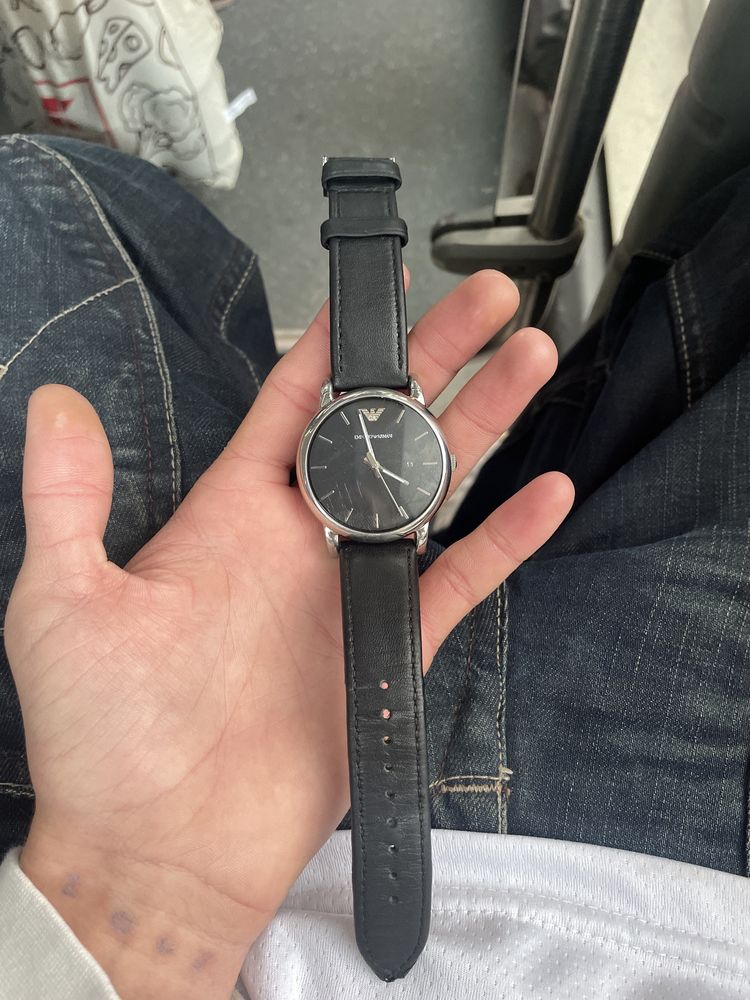 Emporio Armani Classic titan stare bun
