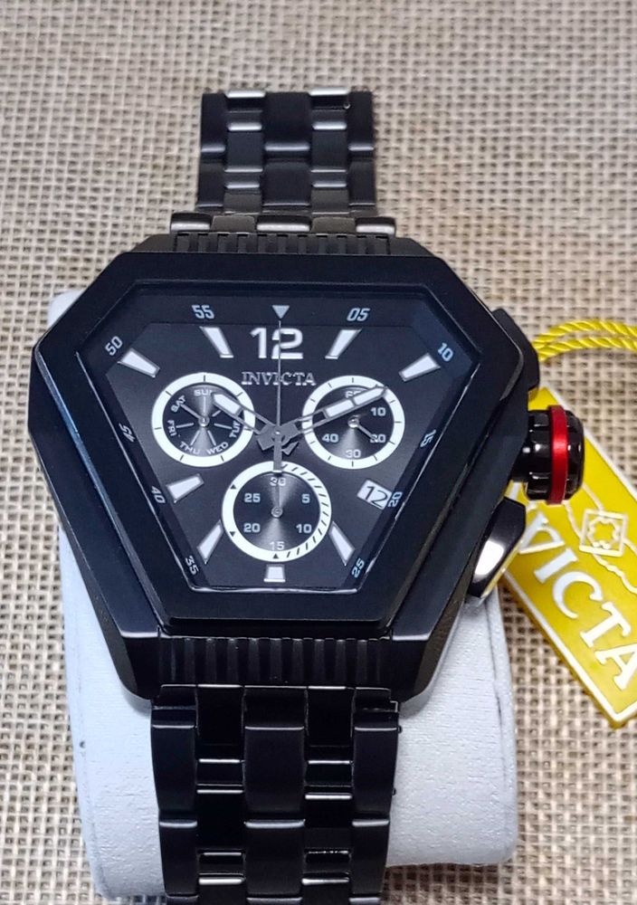 Invicta Speedway Chronograph Date Black Dial otel stare nou