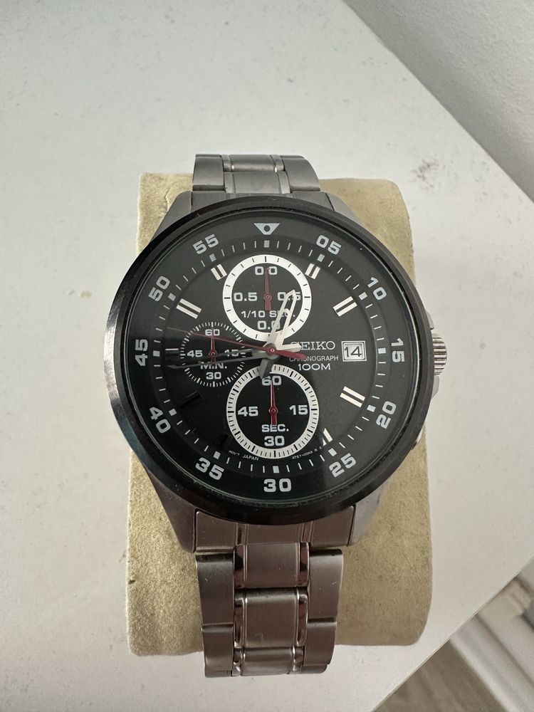 Seiko Chronograph 100M otel stare bun