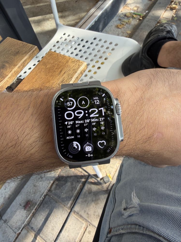Apple Watch Ultra 92% Battery Health titan stare bun