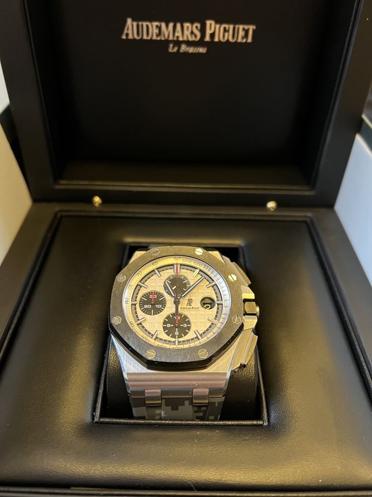 Audemars Piguet Royal Oak Offshore Chronograph 26400SO 26400SO.OO.A002CA.01 otel stare bun