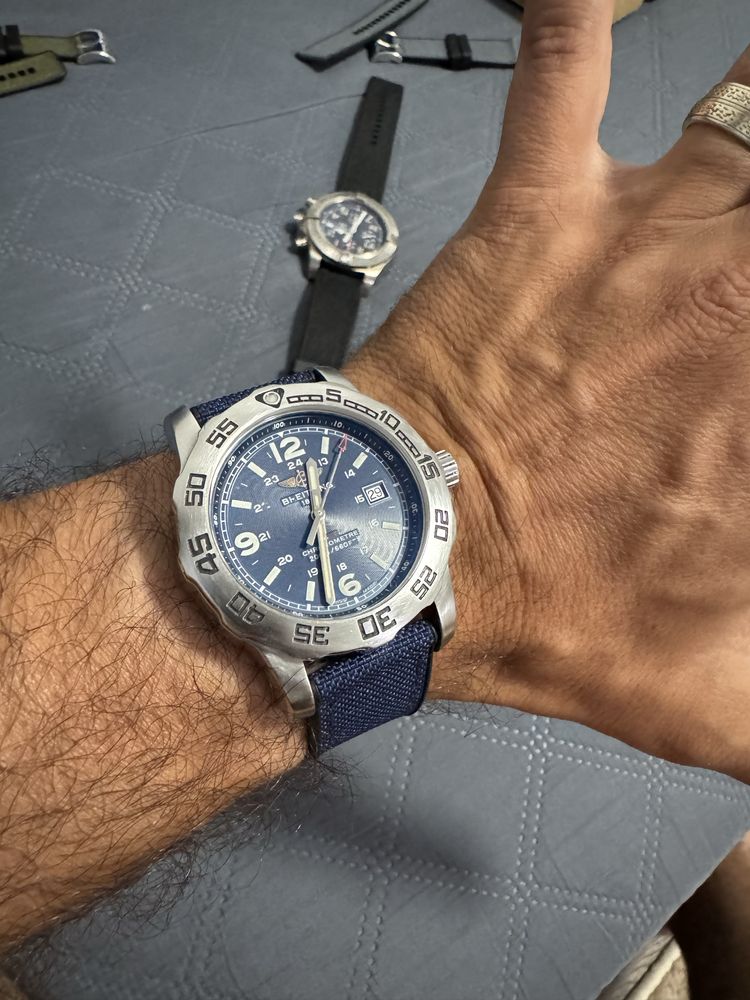 Breitling Colt Chronometer A74387 otel stare bun