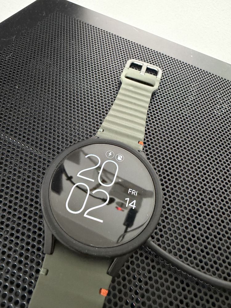 Samsung Galaxy Watch 7 aluminiu stare bun