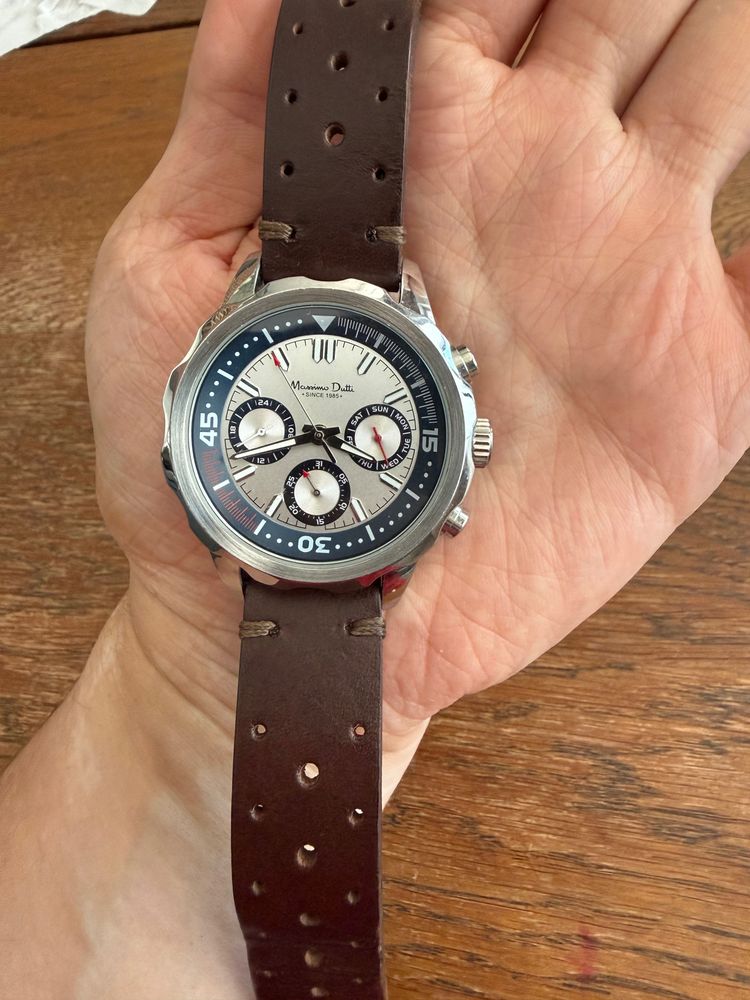 Massimo Dutti Chronograph Diver-Style otel stare bun