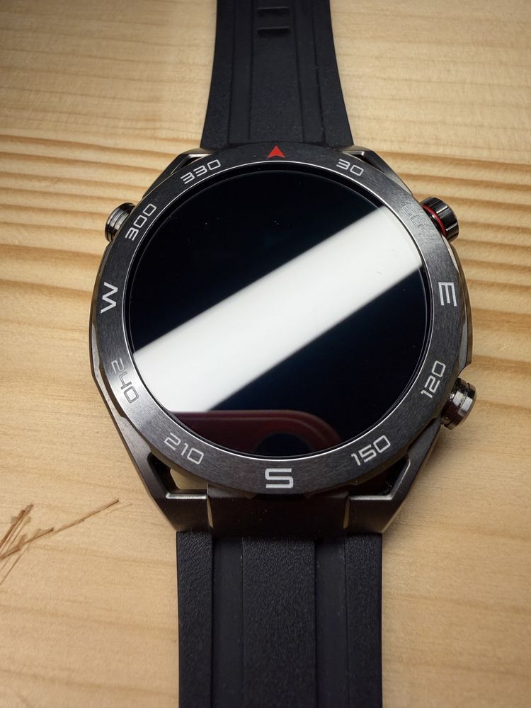 Huawei Watch Ultimate titan stare excelent