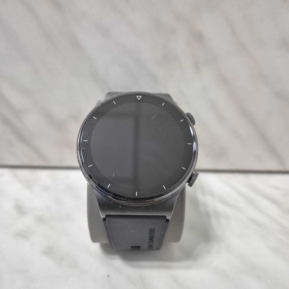 Huawei Watch GT 2 Pro titan stare bun