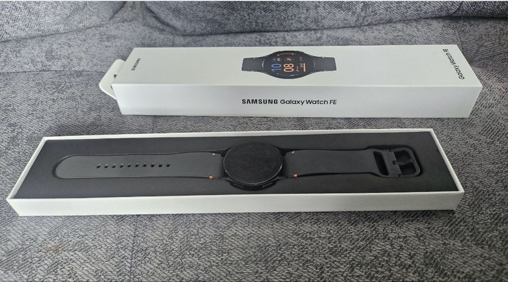 Samsung Galaxy Watch FE aluminiu stare excelent