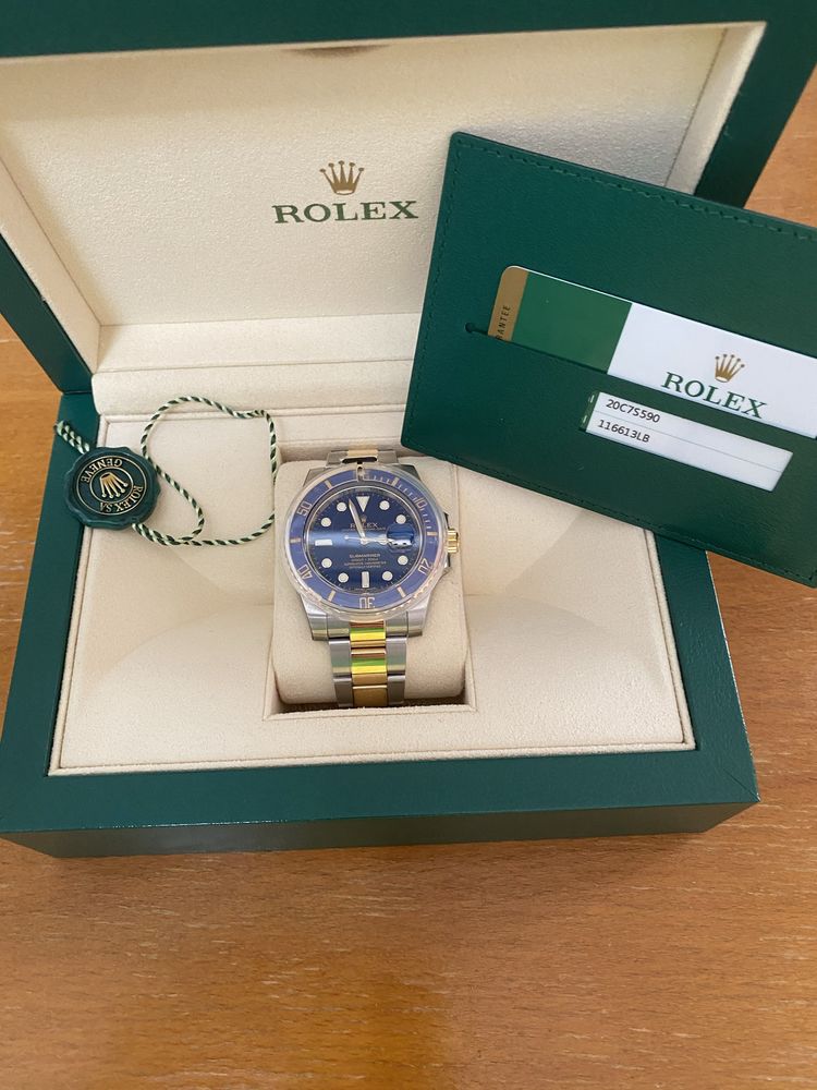 Rolex Submariner Date 116613LB aur stare nou