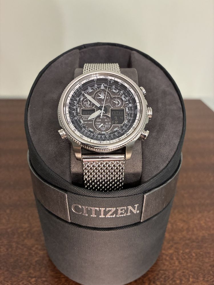 Citizen Navihawk Radio Controlled otel stare bun