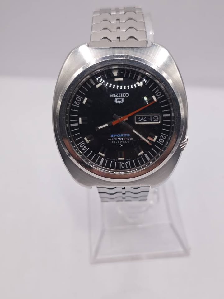 Seiko 5 Sports (baby pogue) 7019-6000 otel stare bun