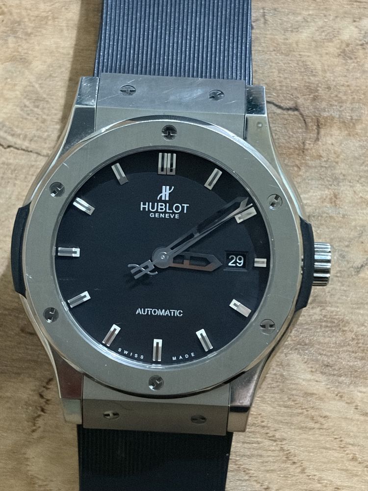 Hublot Classic Fusion titan stare bun
